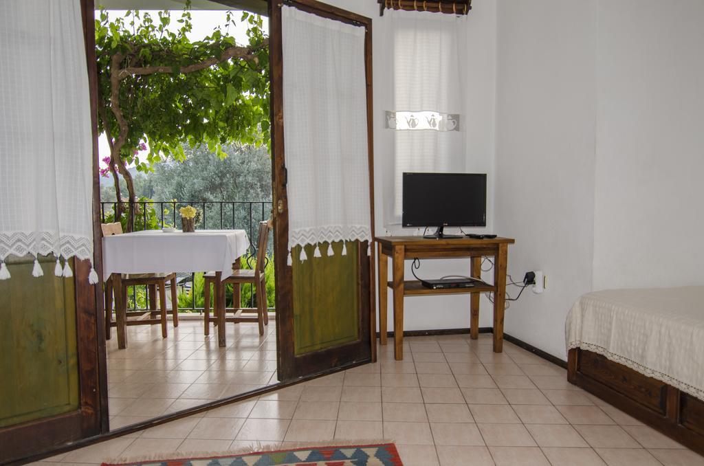 Olive Garden Apart Hotel Гёчек Экстерьер фото