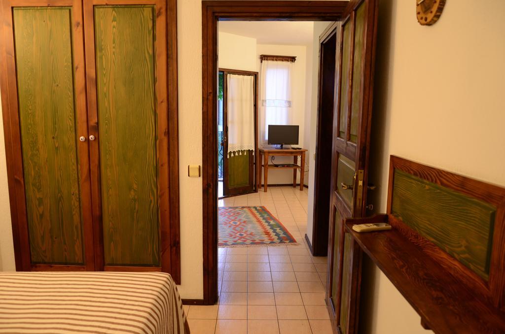 Olive Garden Apart Hotel Гёчек Номер фото