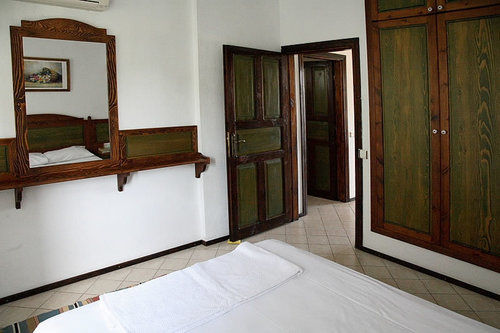 Olive Garden Apart Hotel Гёчек Экстерьер фото